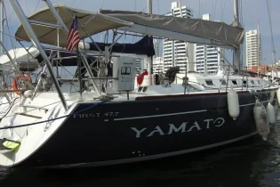 Velero Yamato renta de veleros cartagena colombia